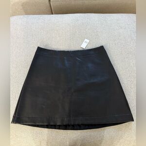 NWT GAP LEATHER SKIRT